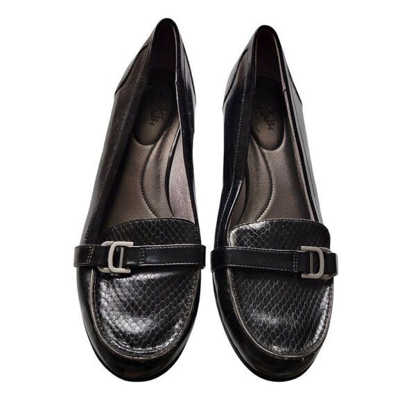 Life Stride Womens Black Snakeskin Texture Loafers (Size 10M) - Picture 1 of 8